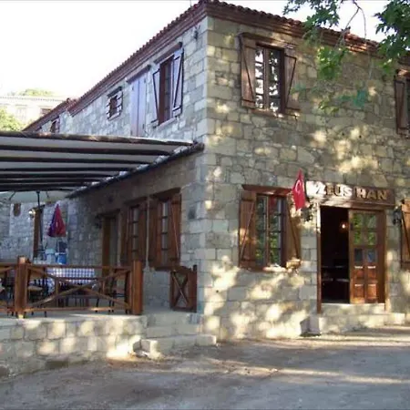 ホテル Zeushan Kucuk *