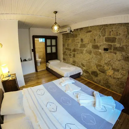 Hotel Zeushan Kucuk *